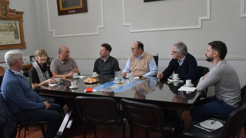 El Intendente Municipal Ing. José Luis Salomón recibió al Historiador