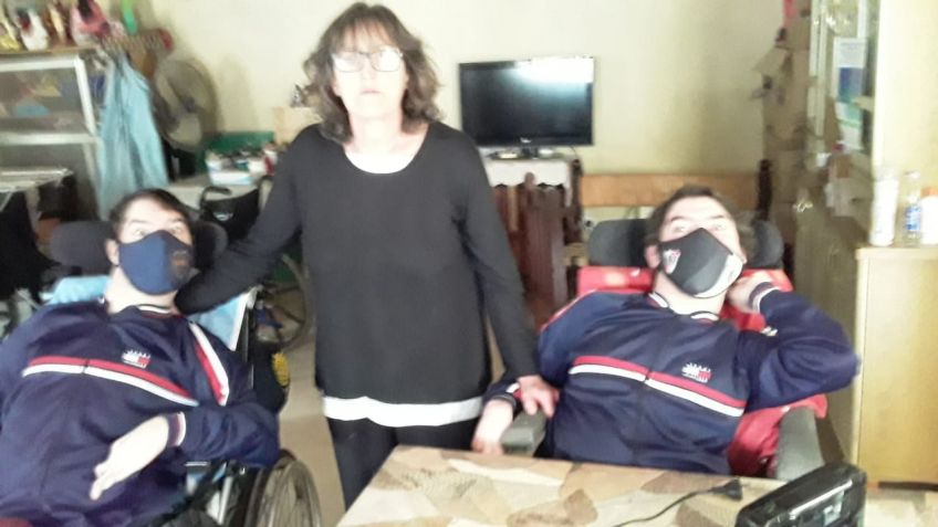 Edith Fernández solicita ayuda para un tratamiento que necesita su hijo