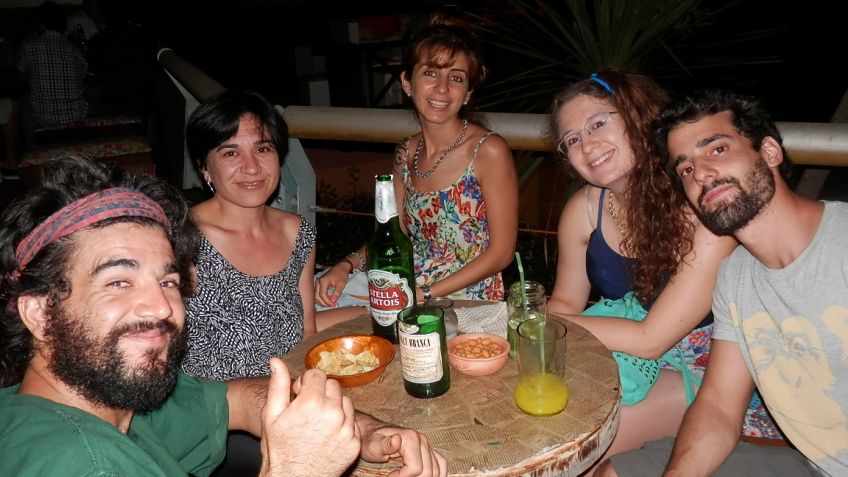 Gata flora, nueva opción en pub
